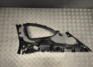 Bmw X1 F48 tapicerka osłona lewa słupka tylnego 7332819 10