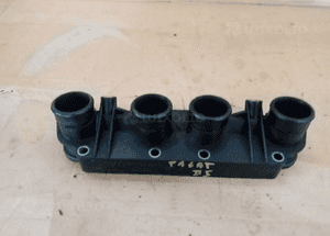 Kolektor ssący dolot VW Passat B5 FL 2.0 8V 06B133200D 2