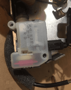 ZAMEK KLAPY TYŁ FORD MONDEO mk4 kombi  EDGE 4
