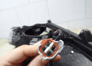 Lampa prawy przód full led toyota RAV4 iv 16- lift 12