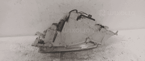Przod przednia lampa prawa mazda permacy 5