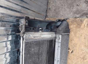 Volvo V70 iii S80 ii 2.4 D5 chłodnice wody intercooler komplet wentylator 2