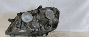 Przod przednia lampa prawa volkswagen polo 9N3 2