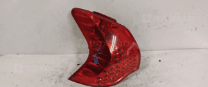 Tyl tylna lampa lewa peugeot 3008 1