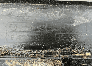 Mazda 3 bm lift sedan osłona podwozia BJS7563H0 BJS756371 3