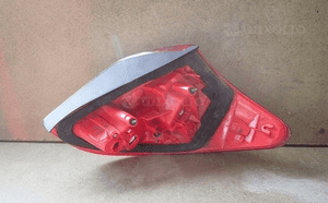 Lampa lewa tylna lewy tył toyota RAV4 iv 06-09 led 2