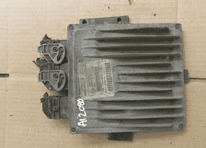 Komputer silnika ecu delphi 8200334540 8200412768 1,5 dci 1
