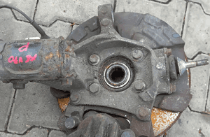 Volvo S60 V70 S80 XC70 2.4 D 2.0 T2.4T zwrotnica piasta przod  prawa lewa 3