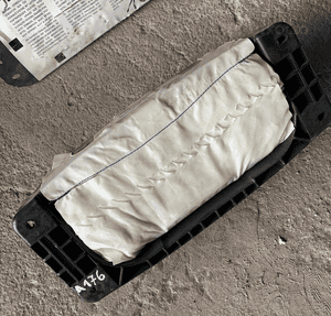 MERCEDES A 176 poduszka pasażera air bag oryginał 2