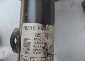 MCPERSON MCPHERSON PRAWY PRZÓD ZWROTNICA TOYOTA CHR C-HR 3