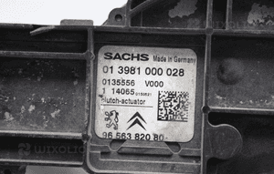 Wysprzęglik siłownik pompa sprzęgła Citroen Peugeot  9656382080 2
