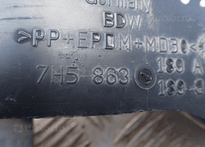OSŁONA PÓŁOSI LEWY TYŁ VW T5 7H5863189A 3