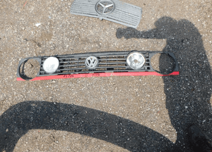 golf II grill nr 40631 WYSYŁKA 1