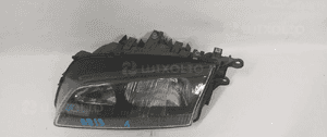 Przod przednia lampa lewa mazda 626 2