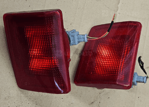 Peugeot 407 SW kombi Lampa światło tył przeciwmgielne prawe lewe 1
