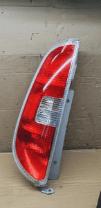 Lampa lewy tył tylna lewa Skoda Roomster 5J7945095 5J7945111 1