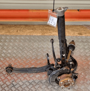 FORD FOCUS RS ZWROTNICA AMORTYZATOR LEWY LEWA TYŁ TYLNY 2