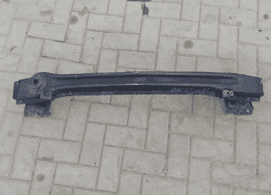 Seat Altea Belka Zderzaka Przód 1
