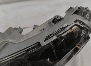 Lampa lewa lewy przód Peugeot 208 II 9833036380 9