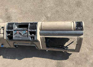 Kokpit deska rozdzielcza beżowy LAND ROVER DISCOVERY 1 I 2 II 3