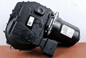 Audi A6 C8 Silniczek wycieraczek Przód 8B1955119B 1