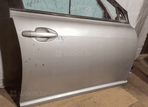 Drzwi prawy przód toyota avensis 2