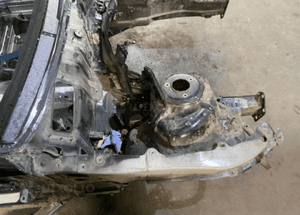 Mercedes CL 216  karoseria 4 matic ćwiartka błotnik tył pas słupek dach podluznica 8