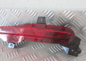 Lampa przeciwmgielna tylna tył lewa w zderzak range rover velar J8A2-15K273-AD 2017 5