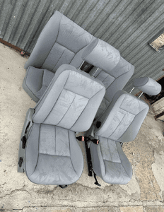 MERCEDES E 210  boczki tapicerki fotel fotele podgrzewane elegance jasne 1