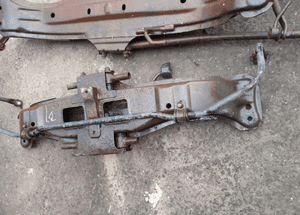 Mazda 323 323f 98- Sanki belka kołyska tylna tylne 12