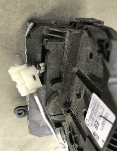 Zamek lewy przód Opel Meriva B 10-17r 13258271 6