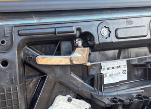 Jeep cherokee liberty kk mechanizm szyby prawy tył bdb 3