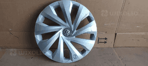 Dekielek kołpak kapsel 15" VW Polo VI 2G0601147A 2