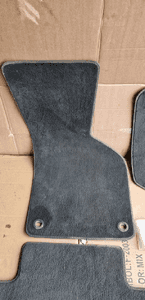 Dywaniki wycieraczki wykładziny VW Touareg 7L 2