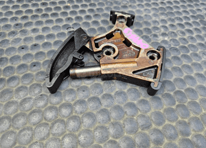 Napinacz 06B115130 Łańcucha Pompy Oleju 2.0 ALT FSI AUDI A4 B6 B7 A6 VW 6