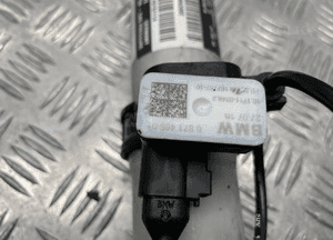 BMW F80 F82 AMORTYZATOR LEWY PRAWY TYŁ 8008629 8008630 6