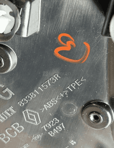 Listwa blotnika lewy tyl megane v 5 e-tech org fv 6