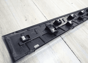 Listwa drzw lewy przód ecosport lift HN15-N20849-A 8