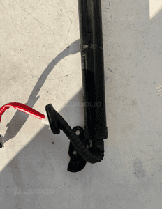 Mazda CX5 II KF siłownik elektryczny teleskop klapy tył LEWY KB8C636EX 4