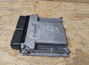 Sterownik silnika komputer bmw E81 E87 2.0D N47 0281016068 8506281 1