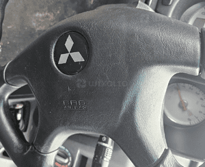 Mitsubishi Outlander I 1 airbag poduszka kierowcy pasazera deska 1