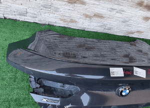 Klapa tył tylna bmw 8 G15 kolor C36 3