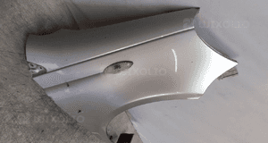 Toyota yaris i 199 srebrny   błotnik  przedni prawy 3