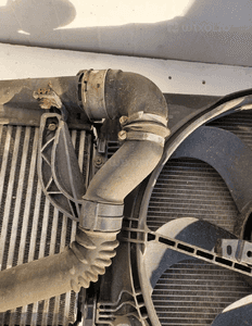Nissan qashqai ii J11 1.6 dci chłodnica wody intercooler wentylator 9