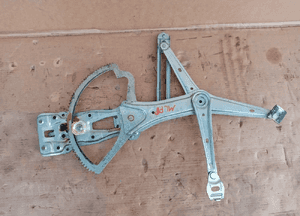 Mechanizm podnośnik szyby prawy przód Mercedes ML W163 1