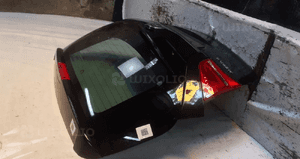 Klapa tył tylna bagażnika do opel meriva b Z20R 3