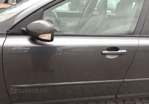 Volvo V50 drzwi przód przednie   prawe 455-46 3