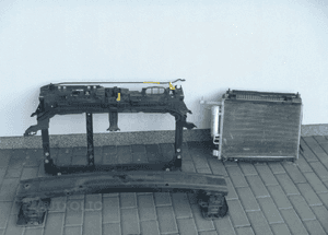 Ford fiesta MK7 drzwi przód lewy wersja 5 drzwi 10