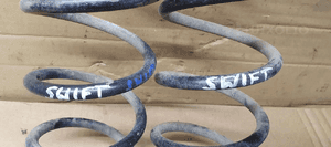 Sprężyny sprężyna tył tylne 2SZT Suzuki Swift IV 5