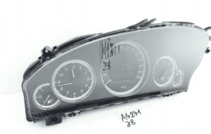 Licznik zegary mercedes e W212 A2125408947 4